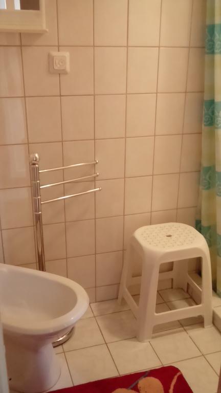 Jannseni Accommodation Parnu Ngoại thất bức ảnh