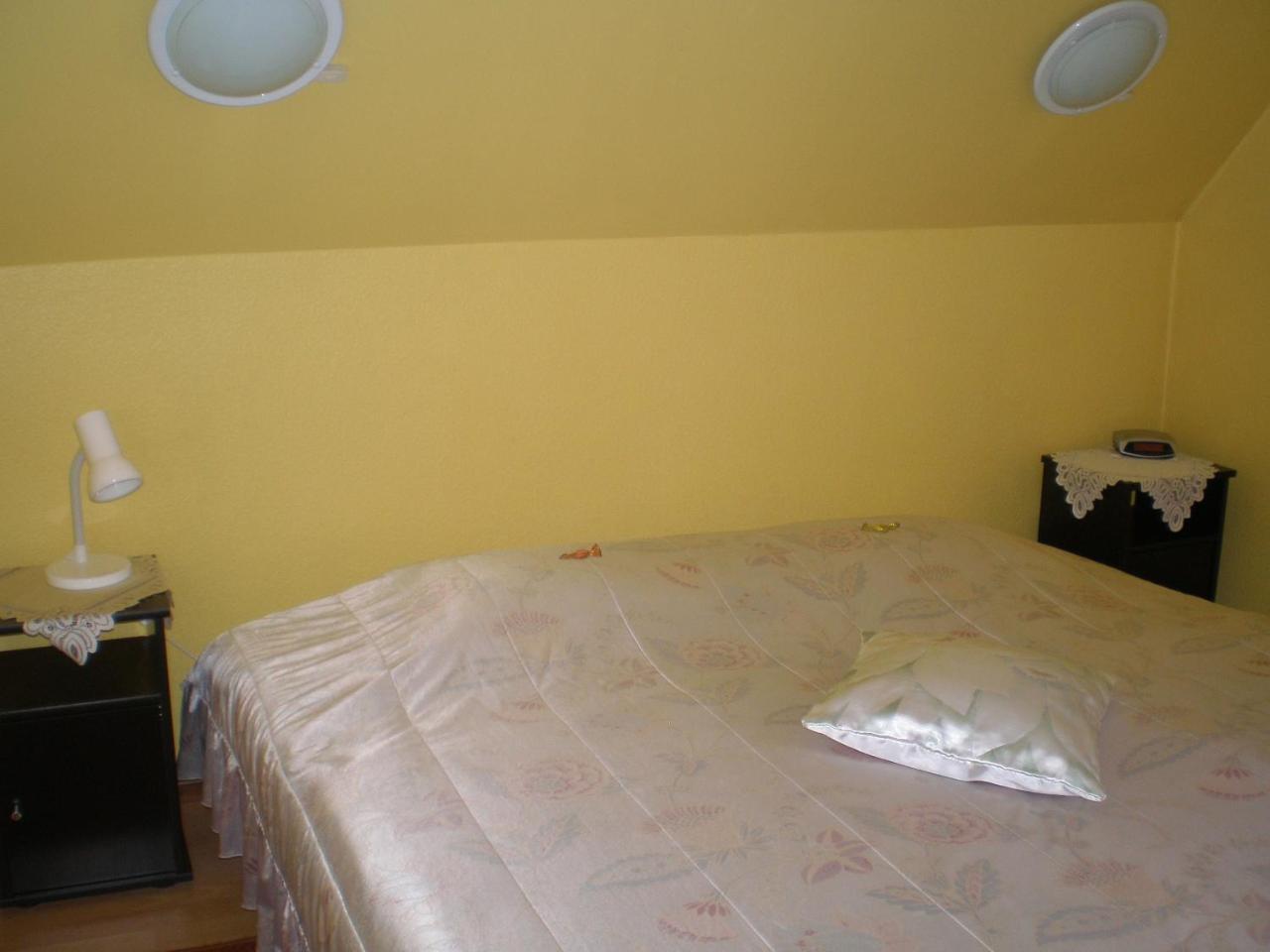 Jannseni Accommodation Parnu Ngoại thất bức ảnh